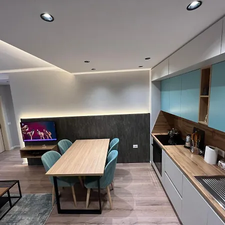 Erg Apartamento Tirana